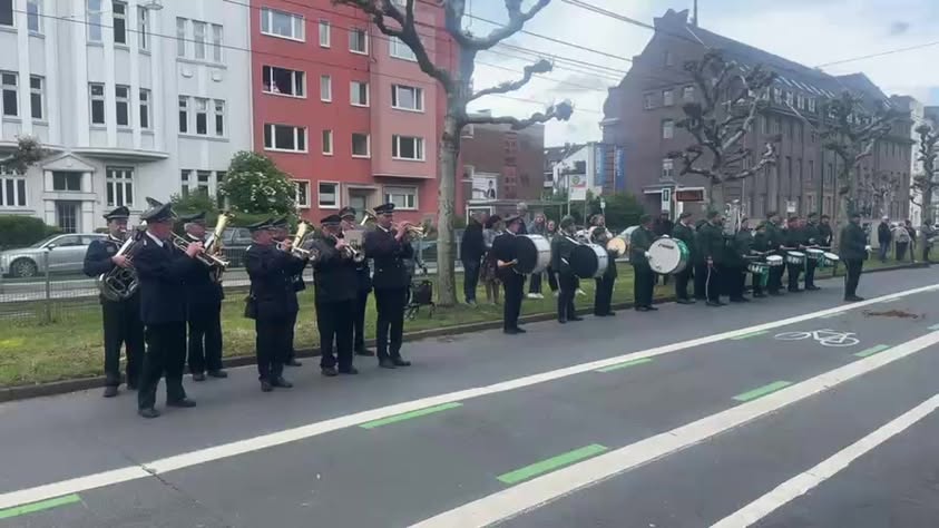 Live aus Düsseldorf Oberkassel von der Parade 2026
